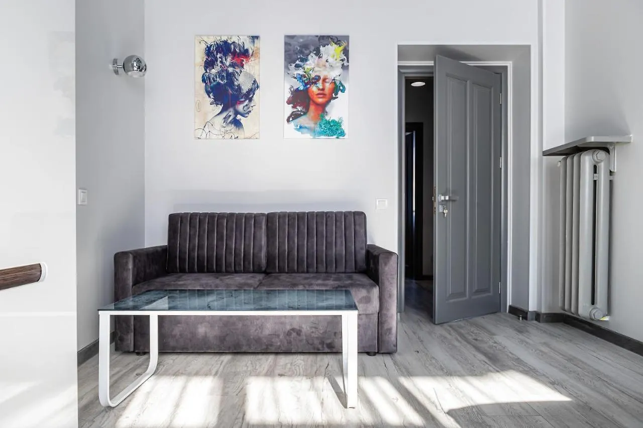 Levia Apartment-With 2 Bedrooms In The Old Town Lviv Apartment