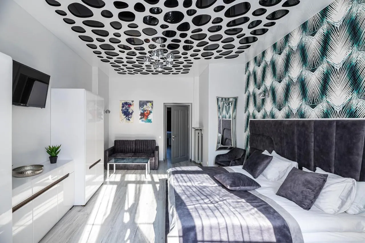 Levia Apartment-With 2 Bedrooms In The Old Town Lviv Ukraine